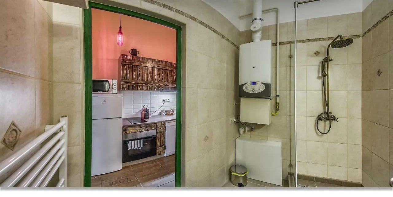 Wine Cellar Boutique Apartment Budapest Homestay